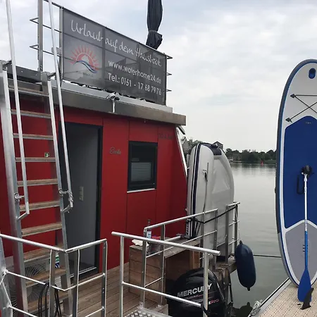 Πλωτό κατάλυμα Schwimmendes 